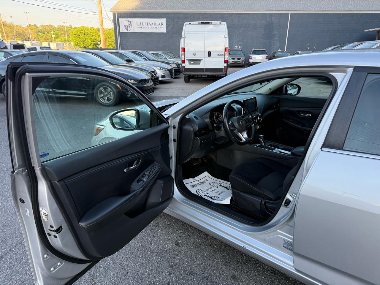 Nissan Sentra SV CVT 2021