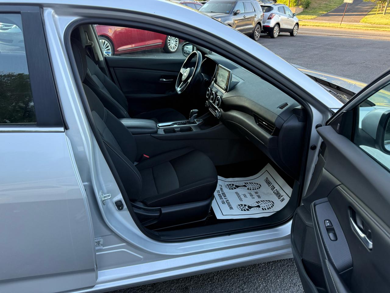 Nissan Sentra SV CVT 2021