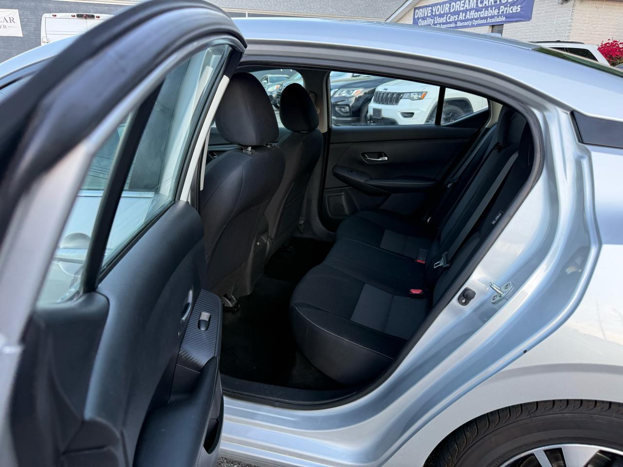 Nissan Sentra SV CVT 2021