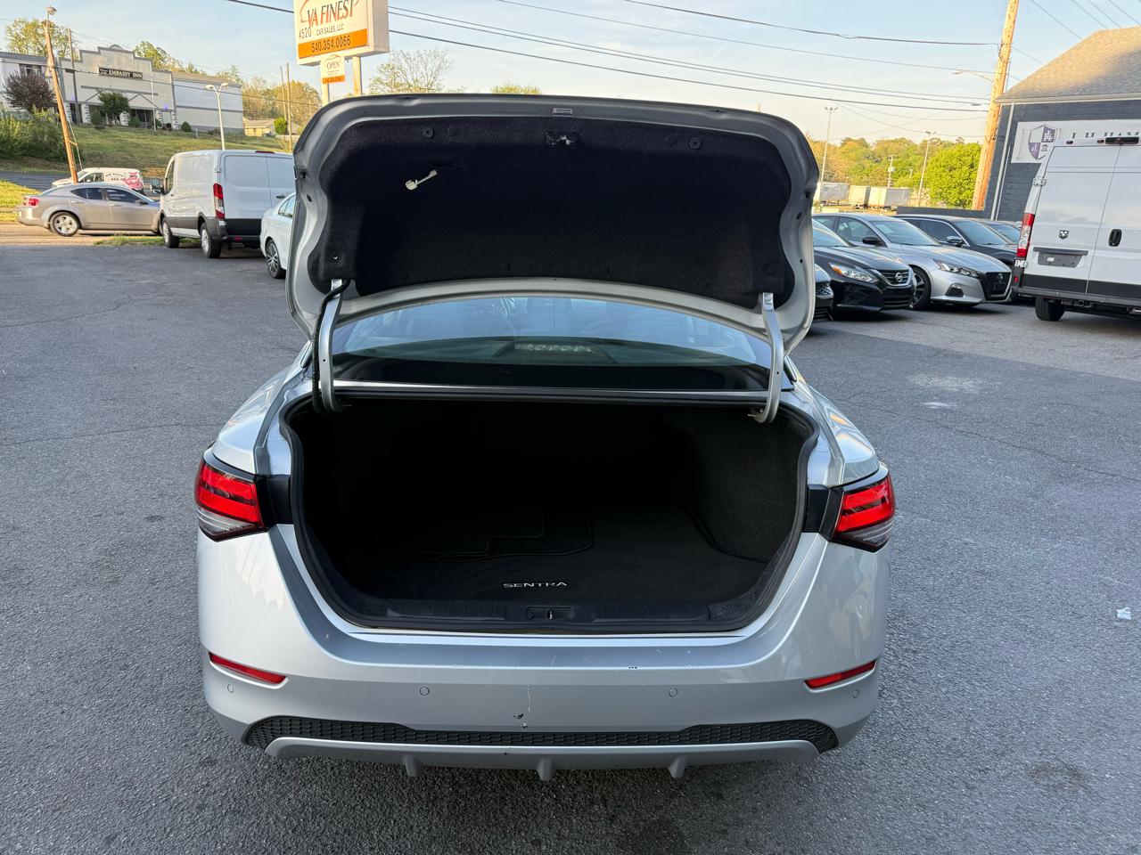 Nissan Sentra SV CVT 2021