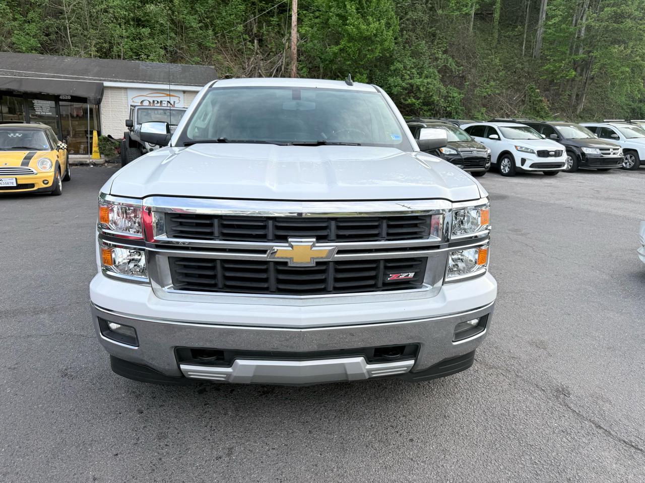 Chevrolet Silverado 1500 4WD Double Cab 143.5" LT w/2LT 2015