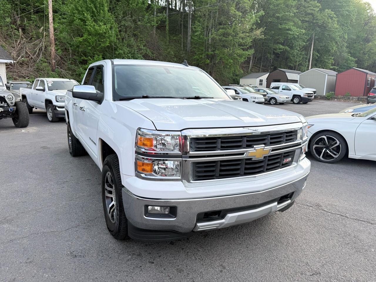 Chevrolet Silverado 1500 4WD Double Cab 143.5" LT w/2LT 2015