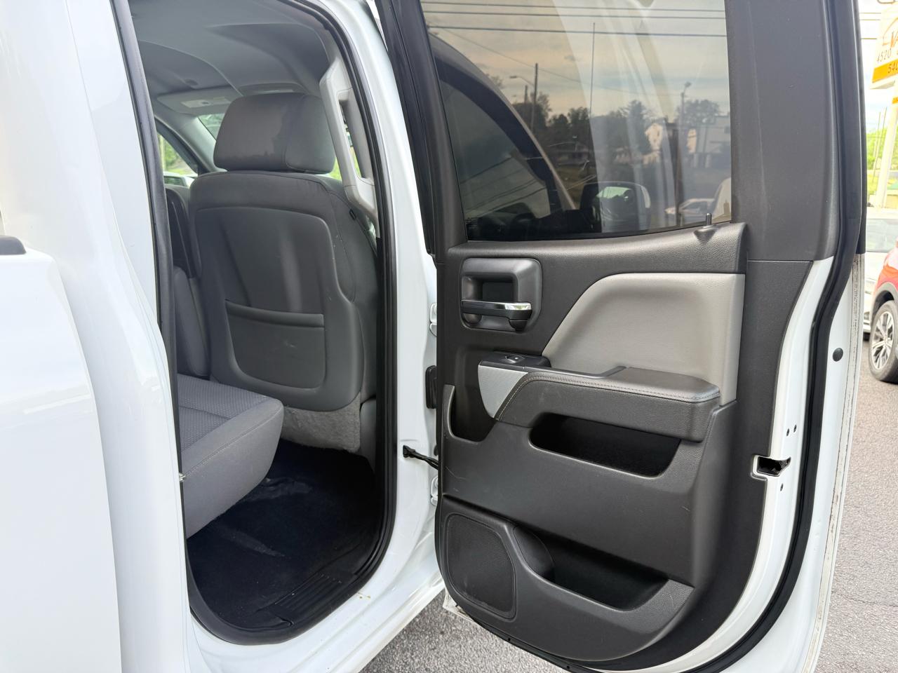 Chevrolet Silverado 1500 4WD Double Cab 143.5" LT w/2LT 2015