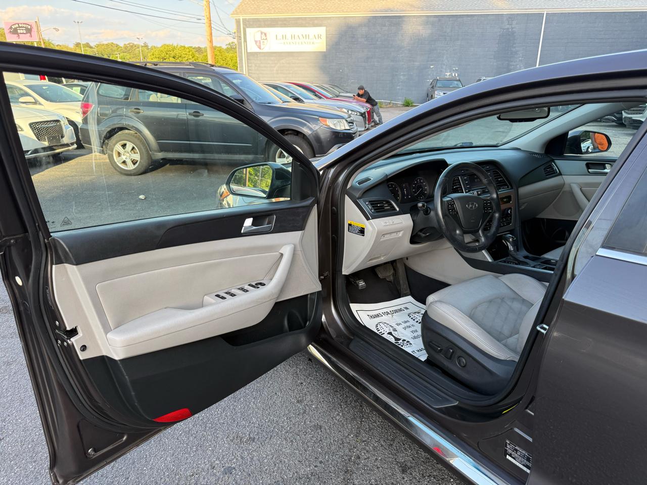 Hyundai Sonata 4dr Sdn 2.4L Sport PZEV 2015