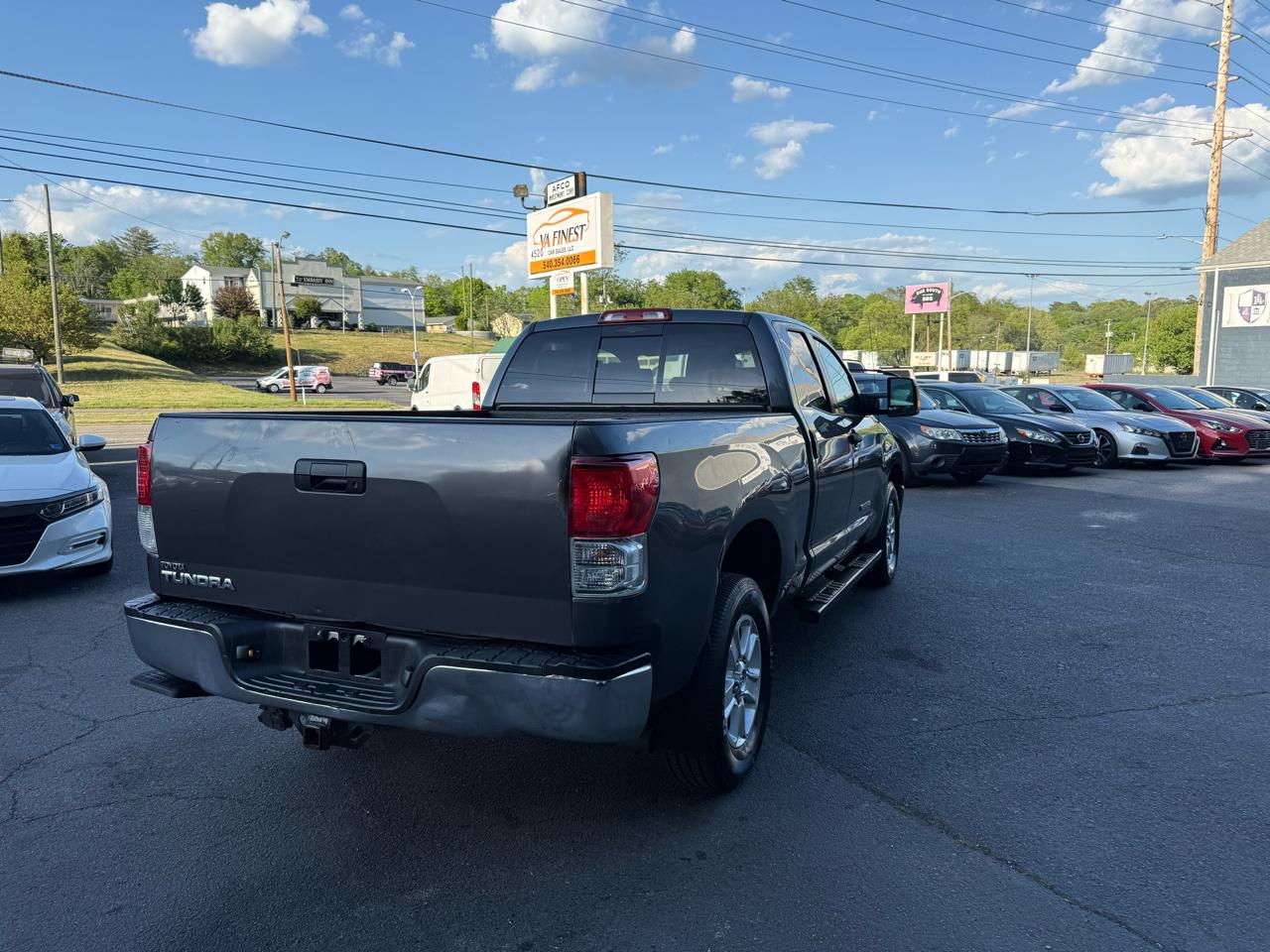 Toyota Tundra 2WD Truck Double Cab 4.6L V8 6-Spd AT (Natl) 2012