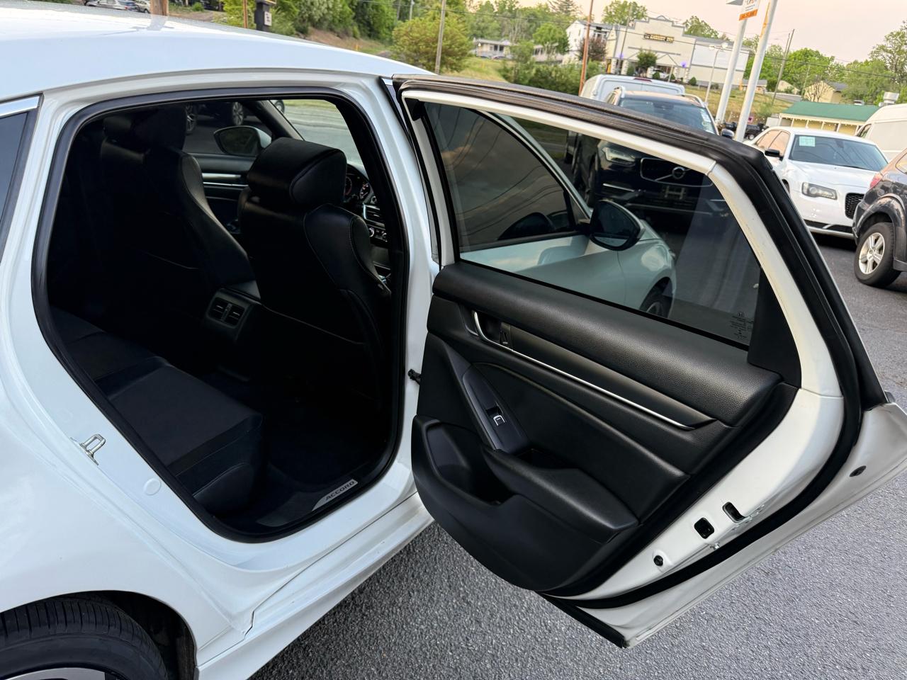 Honda Accord Sedan Sport 2.0T Manual 2019