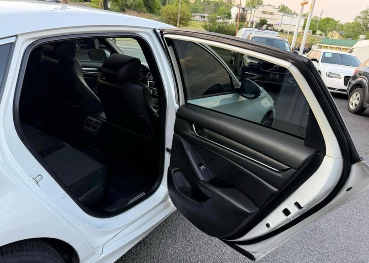 Honda Accord Sedan Sport 2.0T Manual 2019