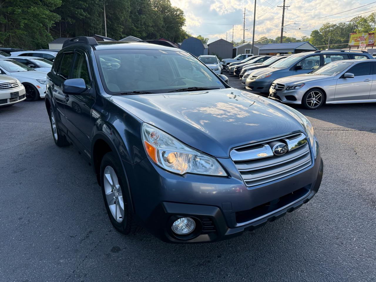 Subaru Outback 4dr Wgn H4 Auto 2.5i Premium 2014
