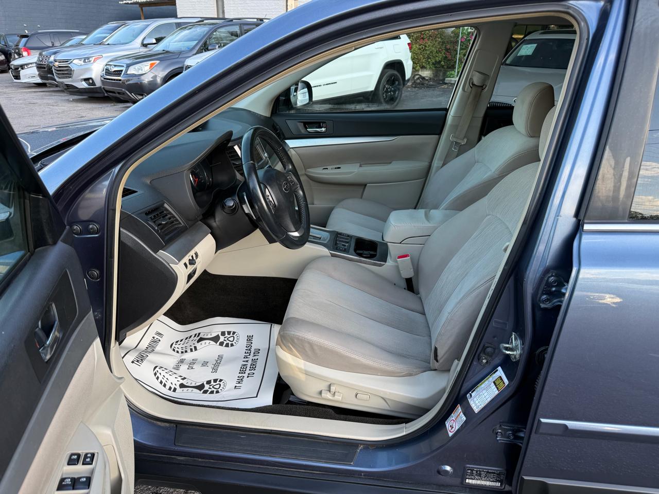 Subaru Outback 4dr Wgn H4 Auto 2.5i Premium 2014