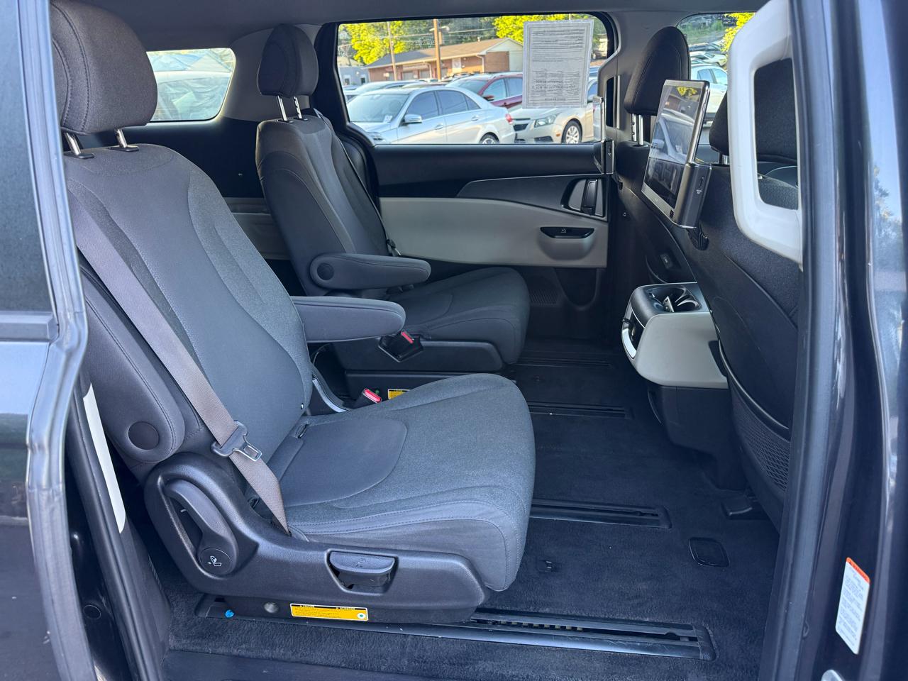 Kia Carnival LX FWD 2022