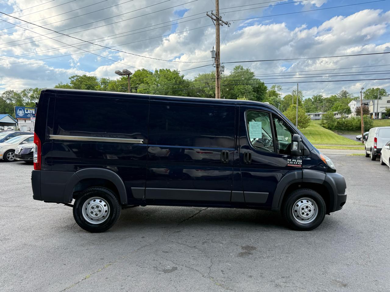 RAM ProMaster Cargo Van 1500 Low Roof 136" WB 2018