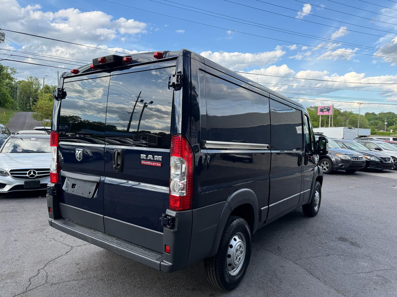 RAM ProMaster Cargo Van 1500 Low Roof 136" WB 2018