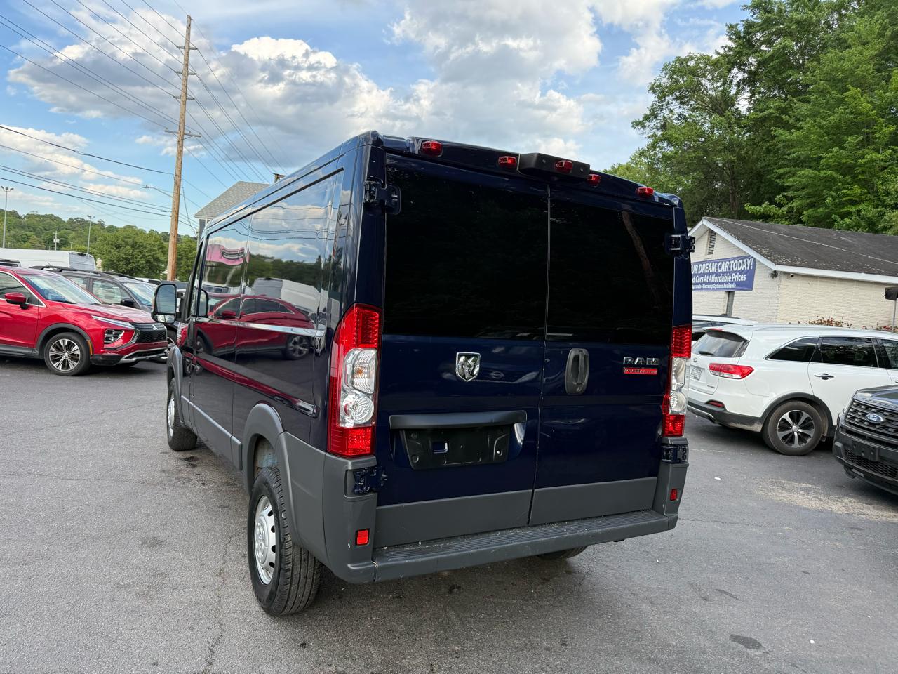 RAM ProMaster Cargo Van 1500 Low Roof 136" WB 2018