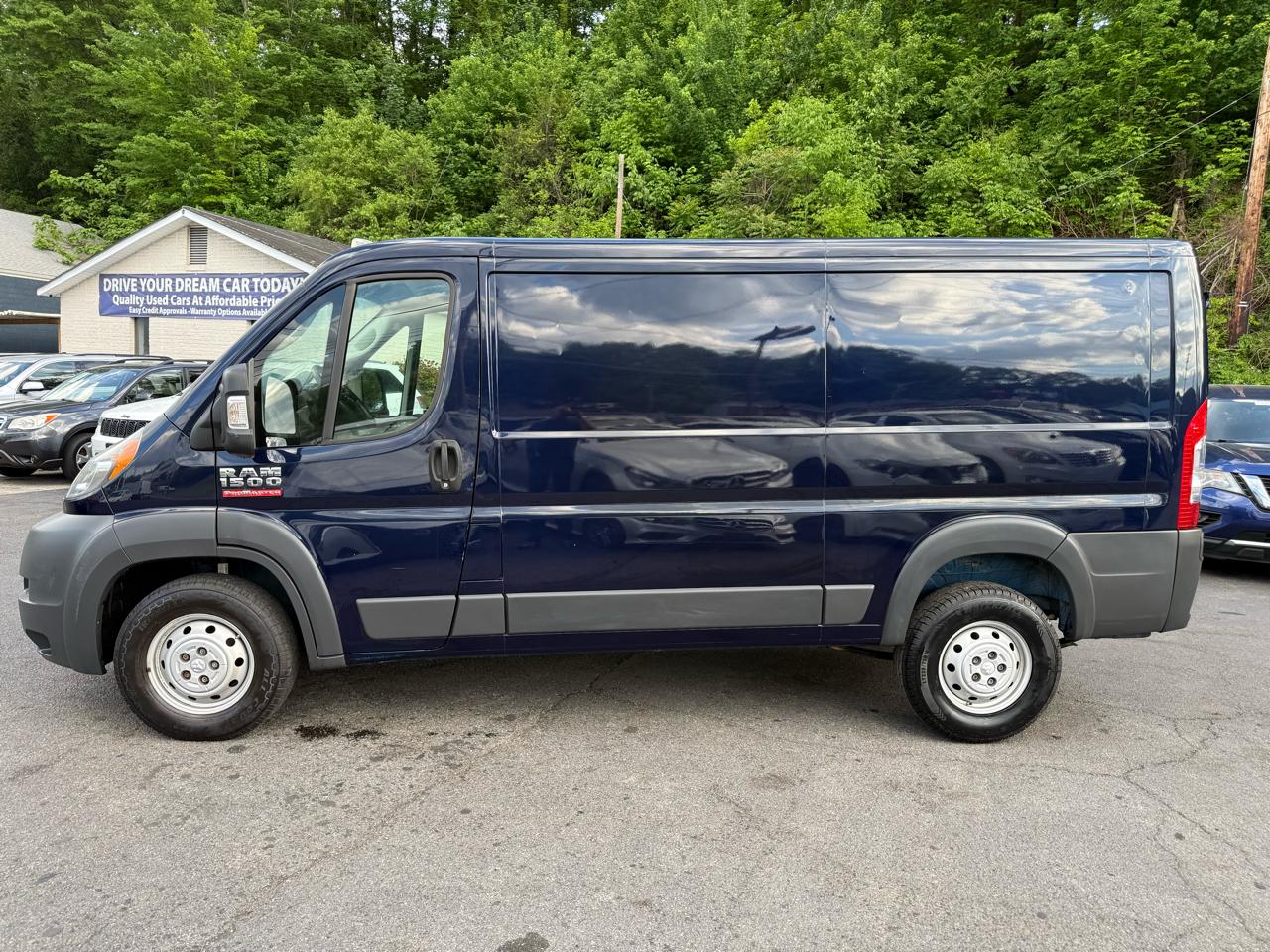 RAM ProMaster Cargo Van 1500 Low Roof 136" WB 2018