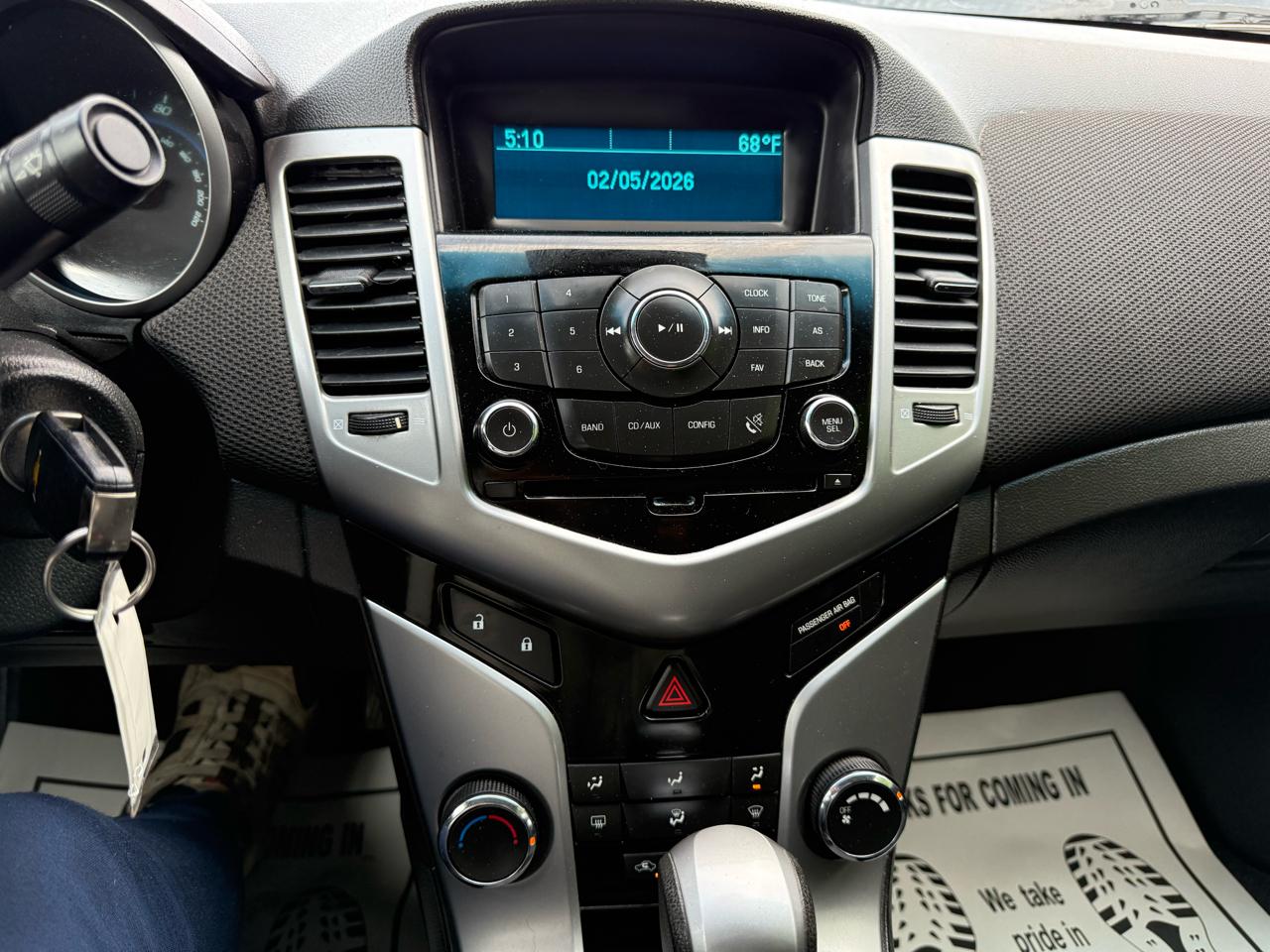 Chevrolet Cruze 4dr Sdn LT w/1FL 2012