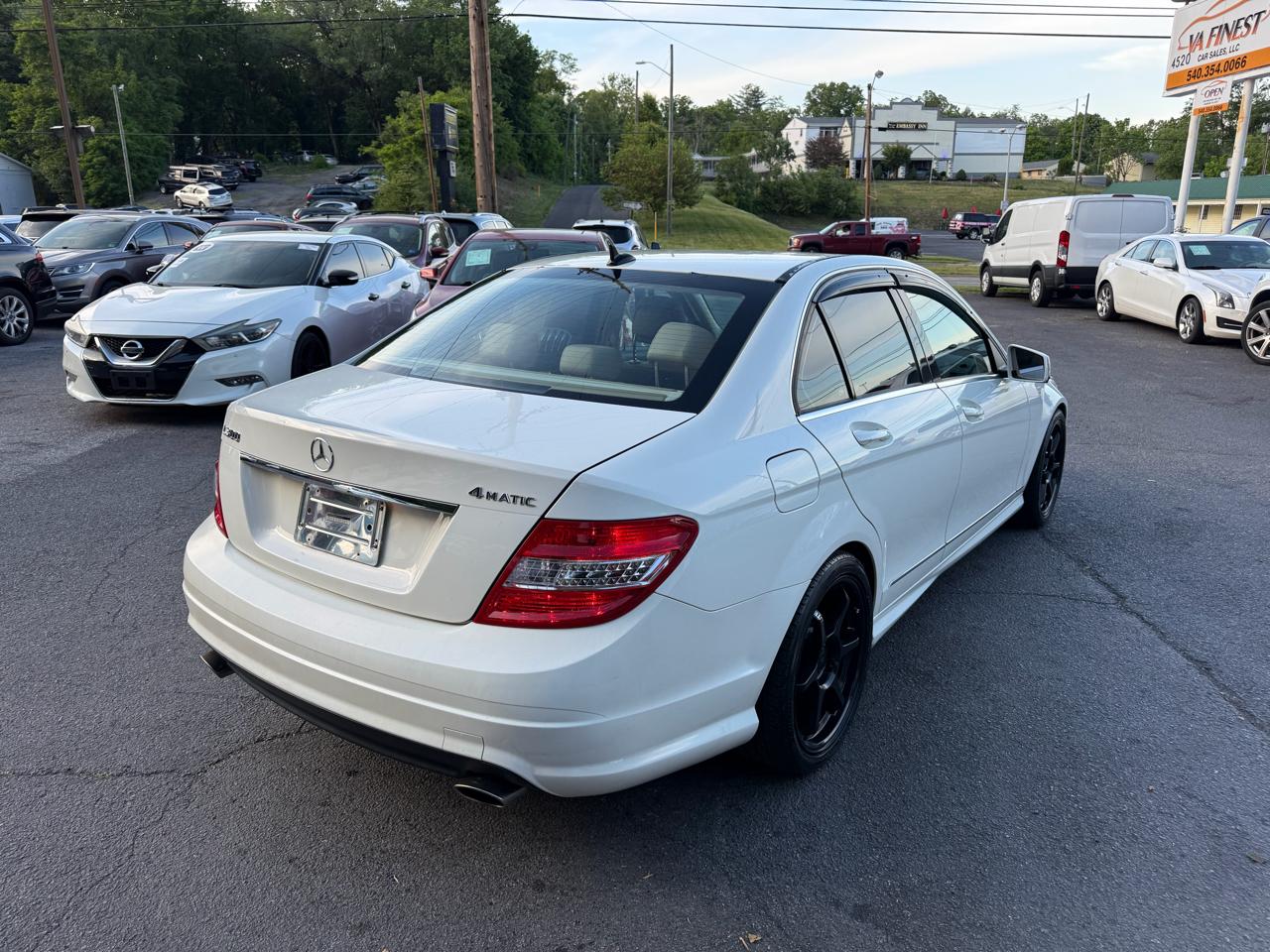 Mercedes-Benz C-Class 4dr Sdn C 300 Sport 4MATIC 2011