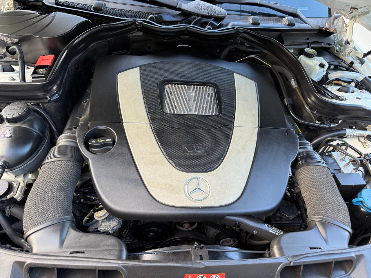 Mercedes-Benz C-Class 4dr Sdn C 300 Sport 4MATIC 2011