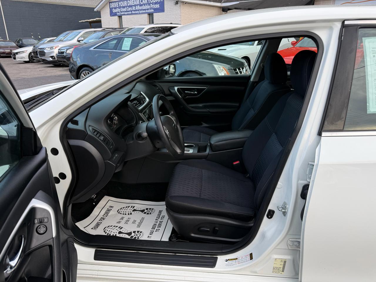 Nissan Altima 2.5 S Sedan 2017