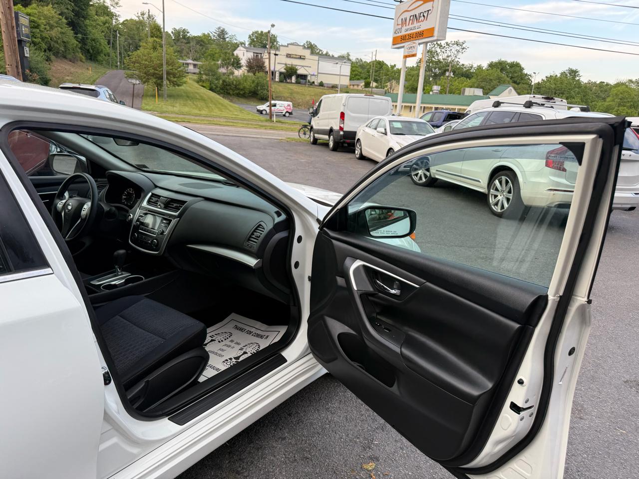 Nissan Altima 2.5 S Sedan 2017