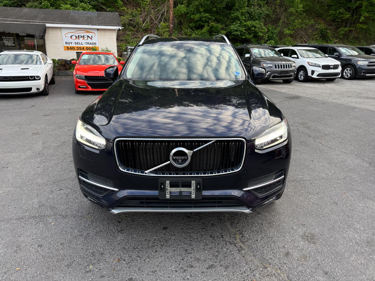 Volvo XC90 T6 AWD 7-Passenger Momentum 2017