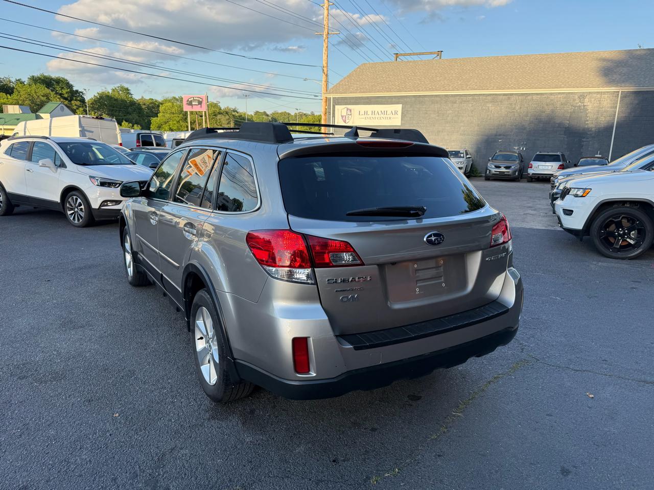 Subaru Outback 4dr Wgn H4 Auto 2.5i Limited 2014
