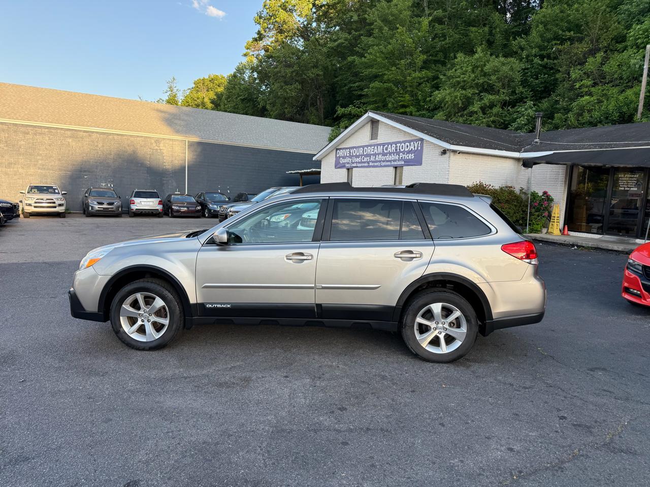 Subaru Outback 4dr Wgn H4 Auto 2.5i Limited 2014