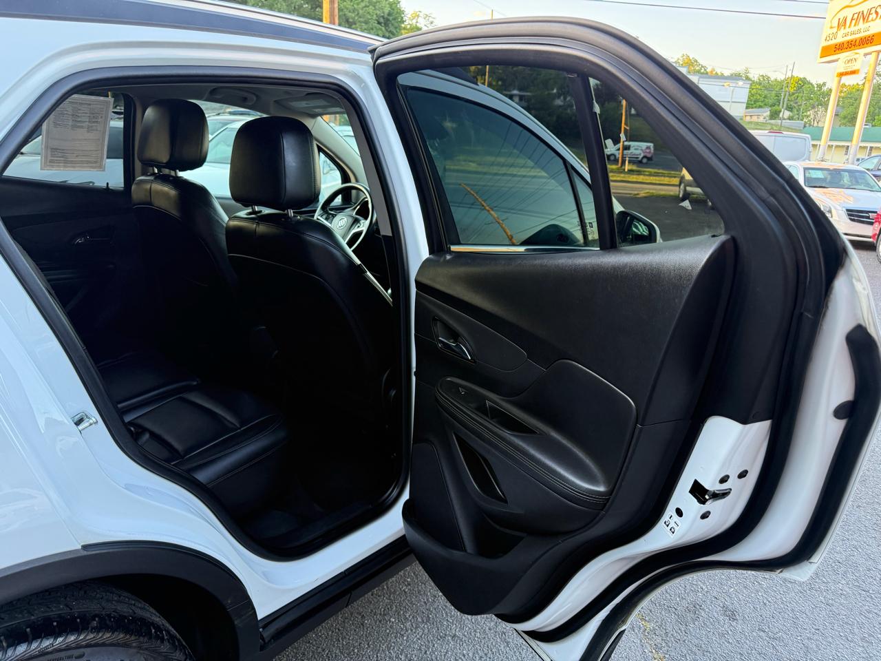 Buick Encore FWD 4dr Essence 2020
