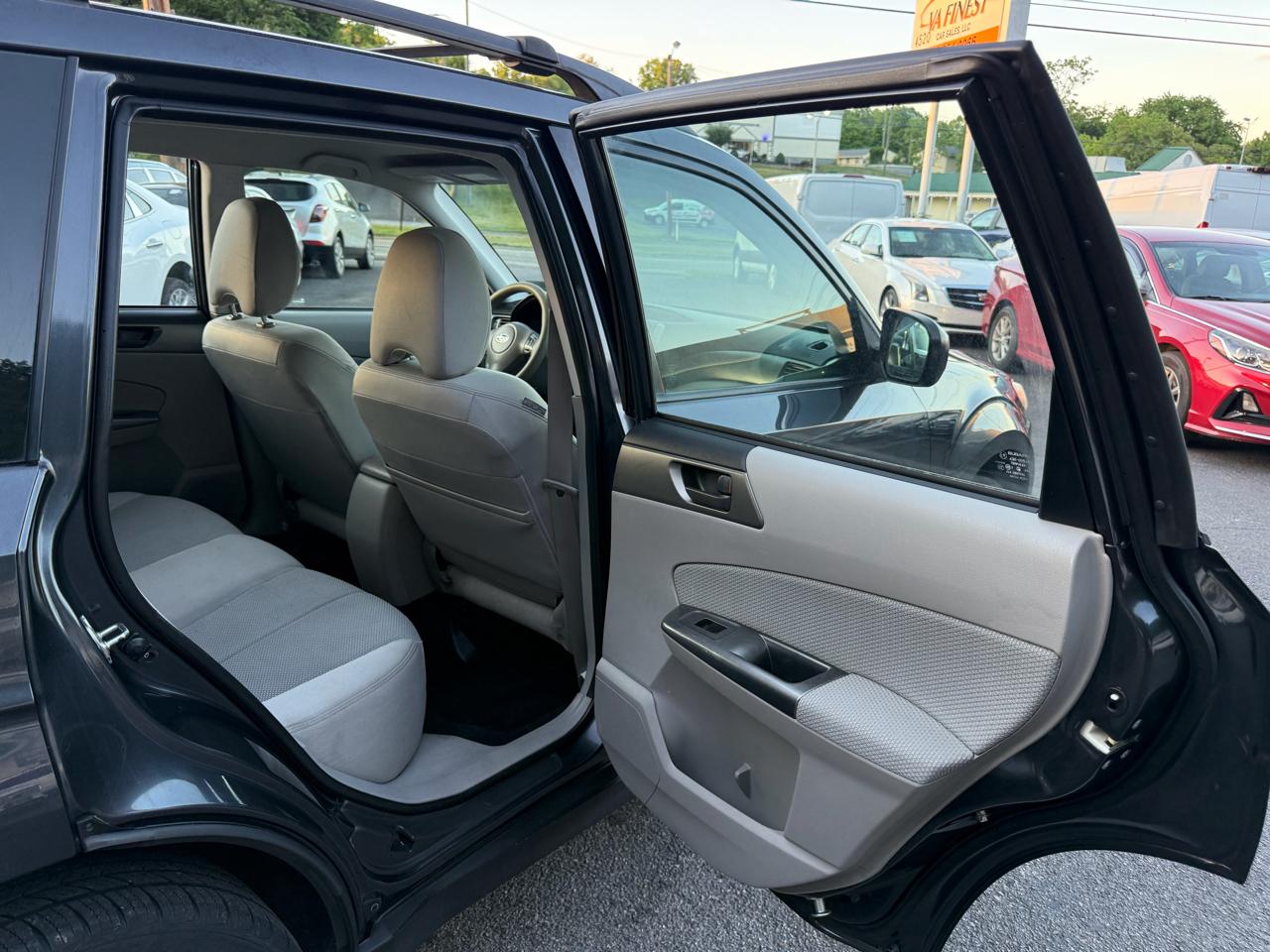 Subaru Forester 4dr Auto 2.5X 2013