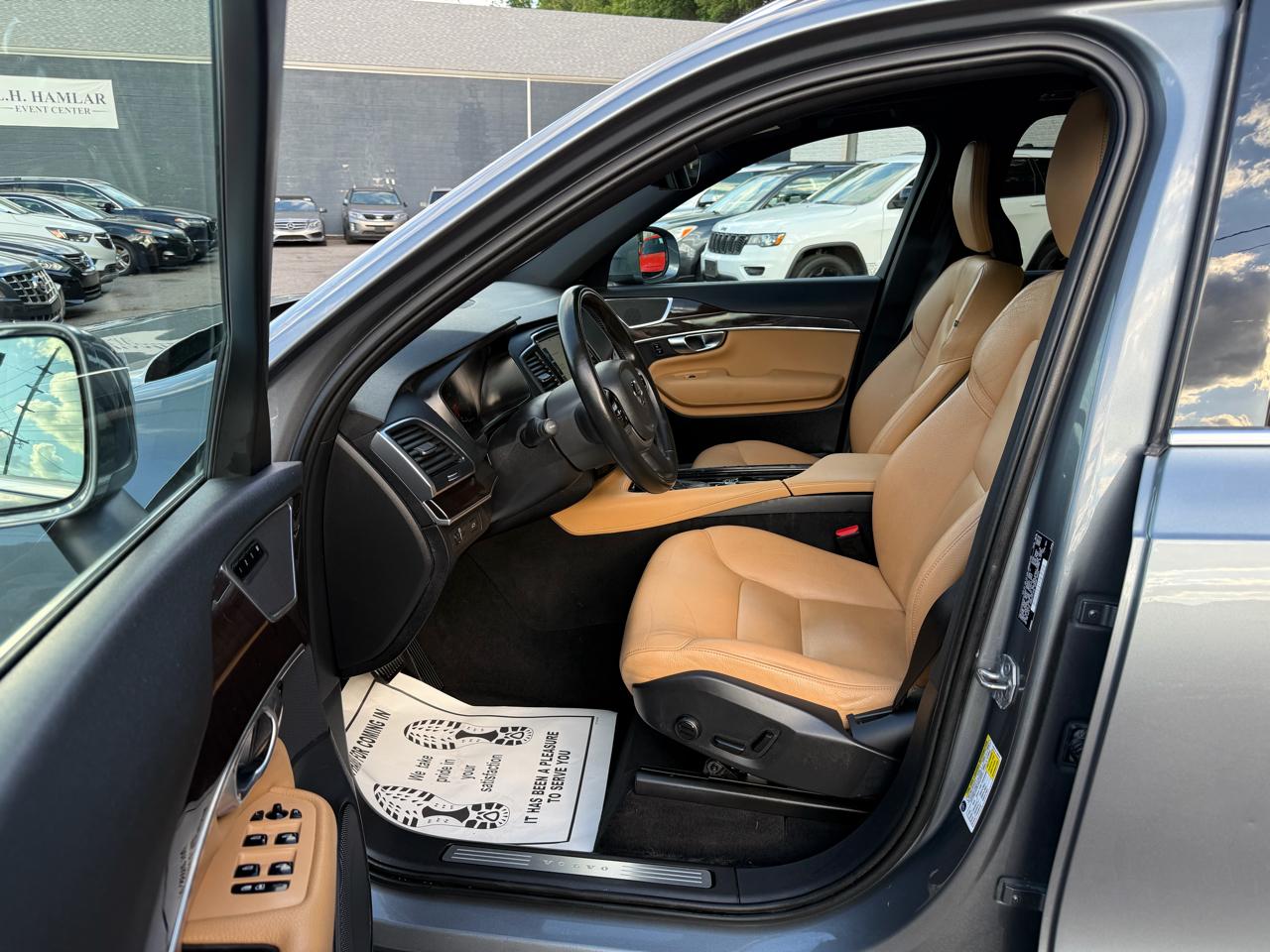 Volvo XC90 T6 AWD Momentum 2019