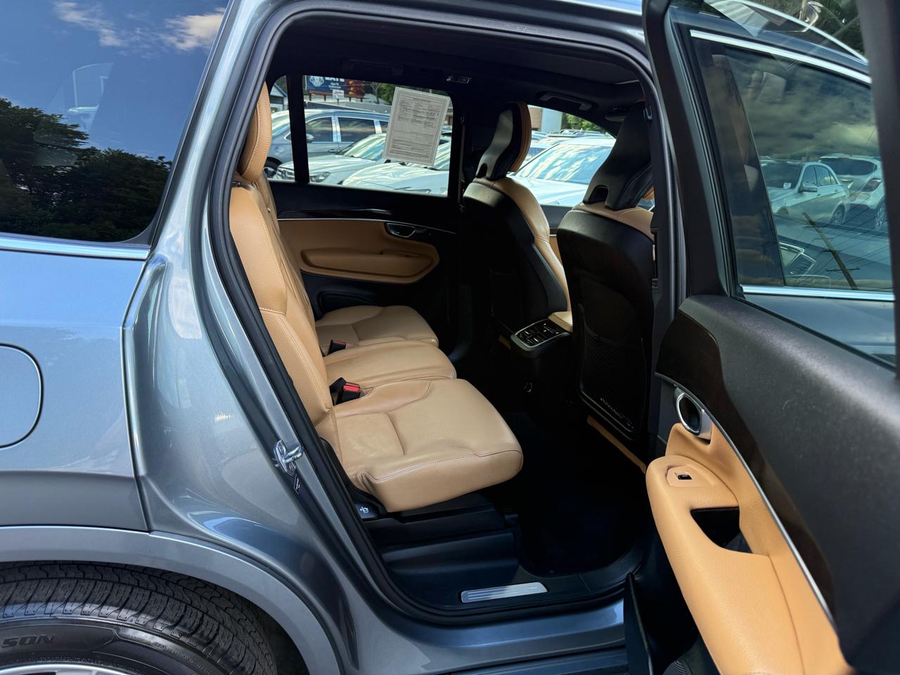 Volvo XC90 T6 AWD Momentum 2019
