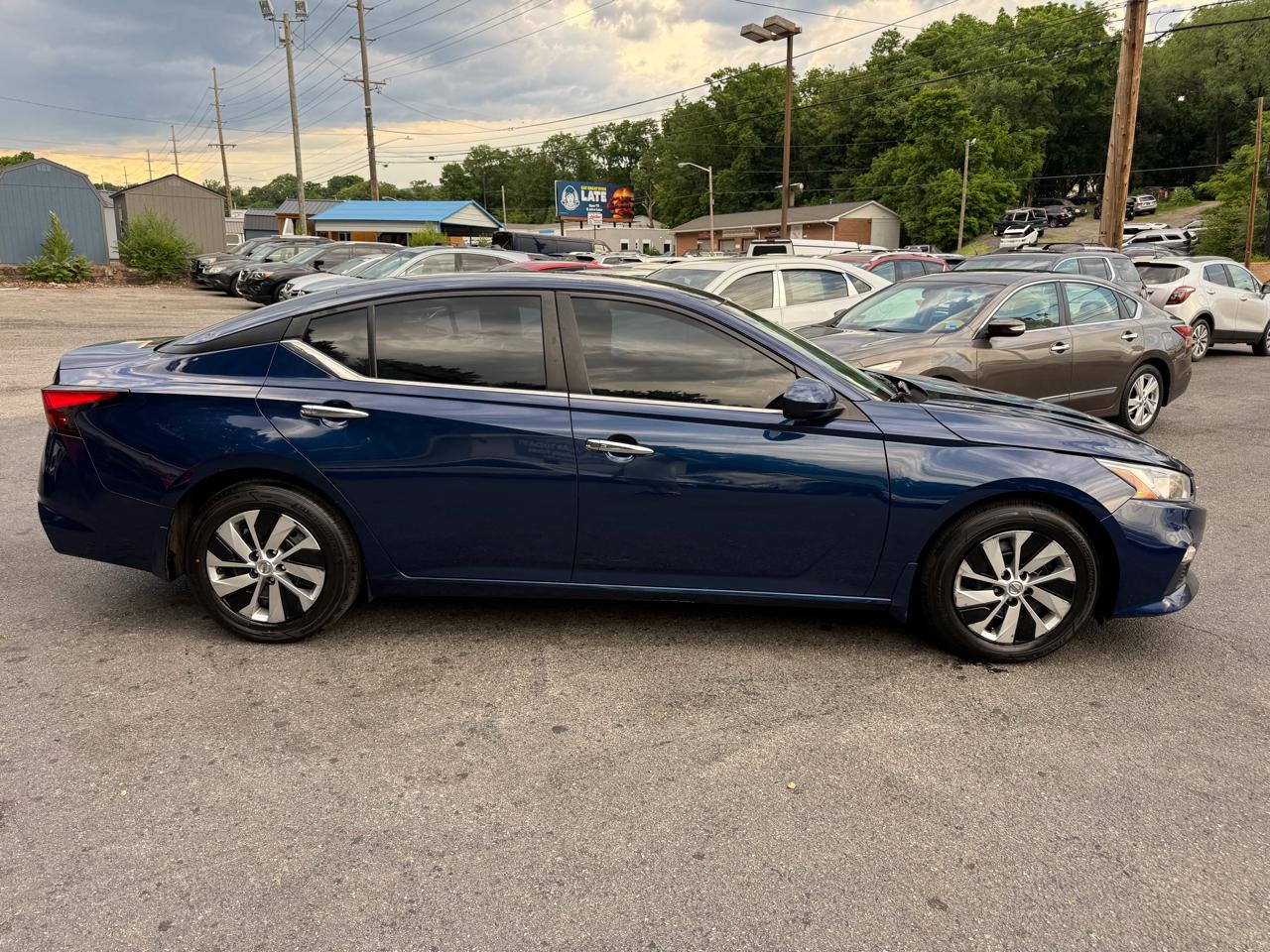 Nissan Altima 2.5 S Sedan 2021