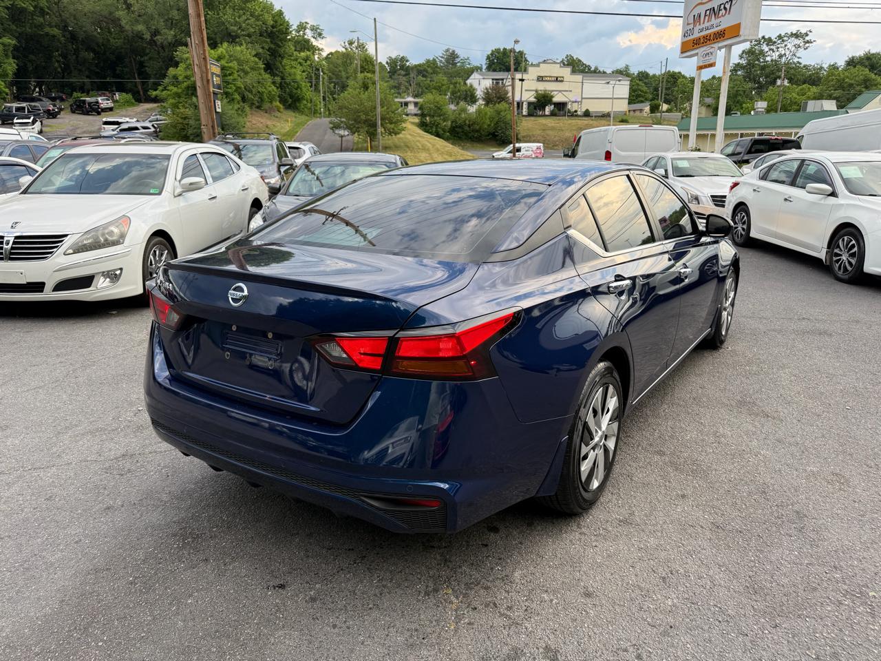 Nissan Altima 2.5 S Sedan 2021