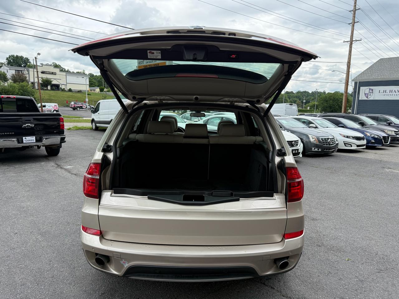 BMW X5 AWD 4dr xDrive35i 2013