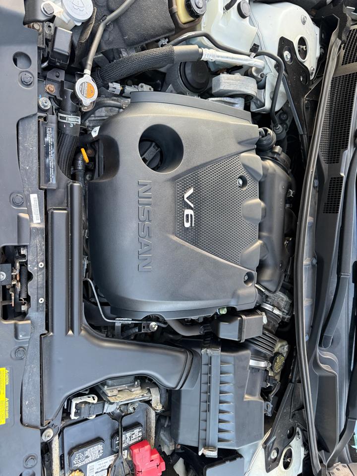 Nissan Maxima 4dr Sdn 3.5 SR 2016