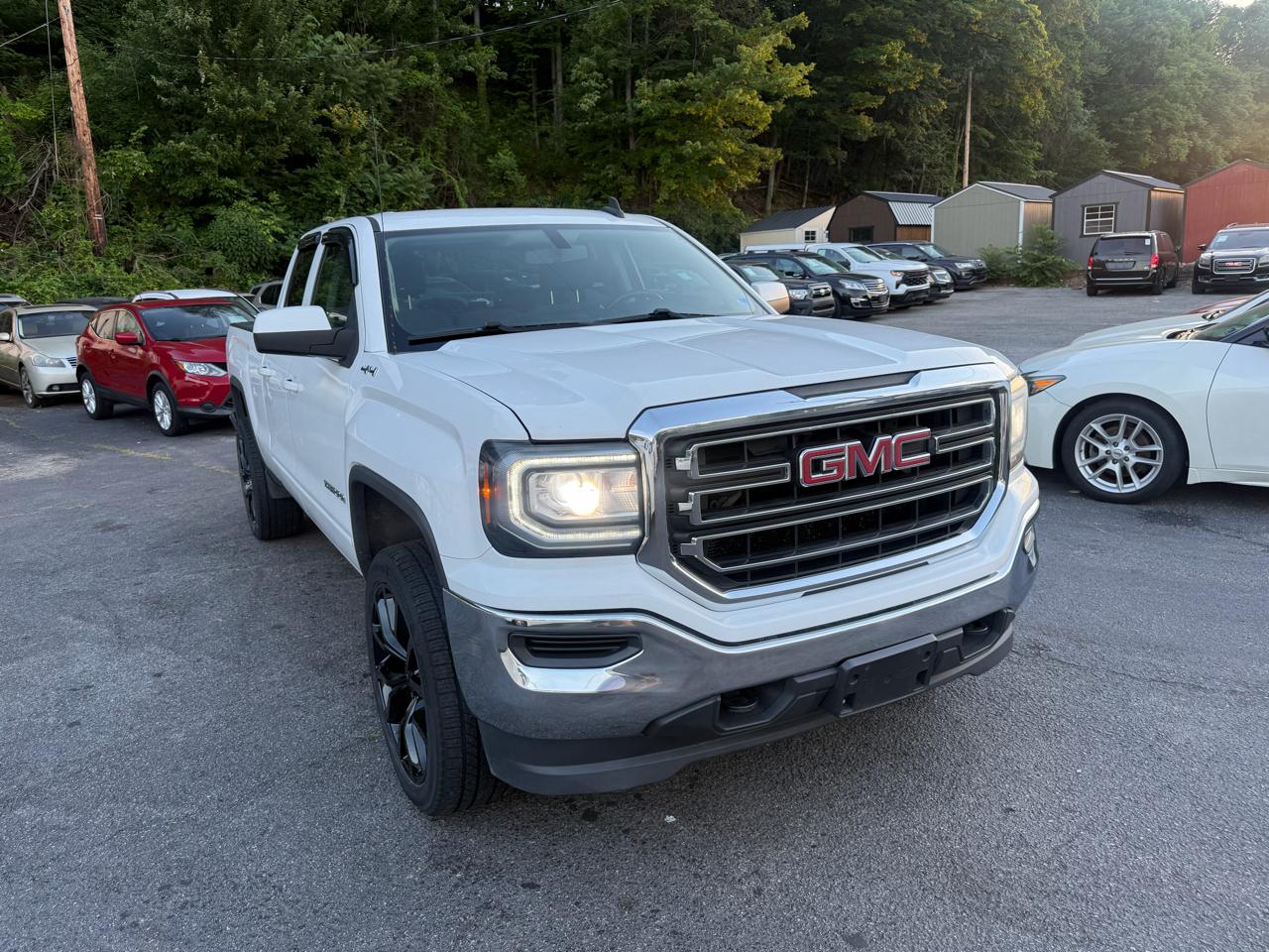 GMC Sierra 1500 4WD Double Cab 143.5" SLE 2016