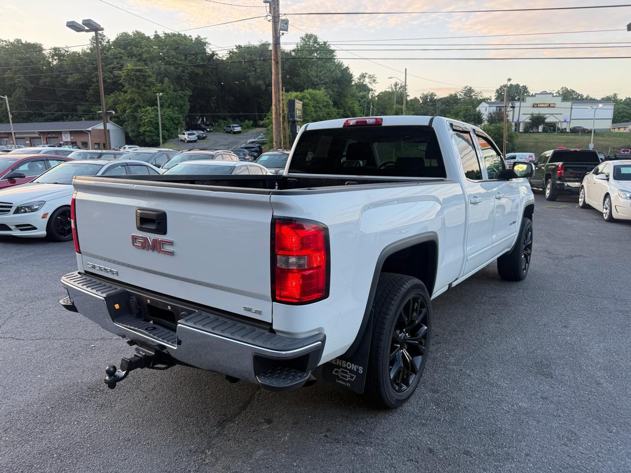 GMC Sierra 1500 4WD Double Cab 143.5" SLE 2016