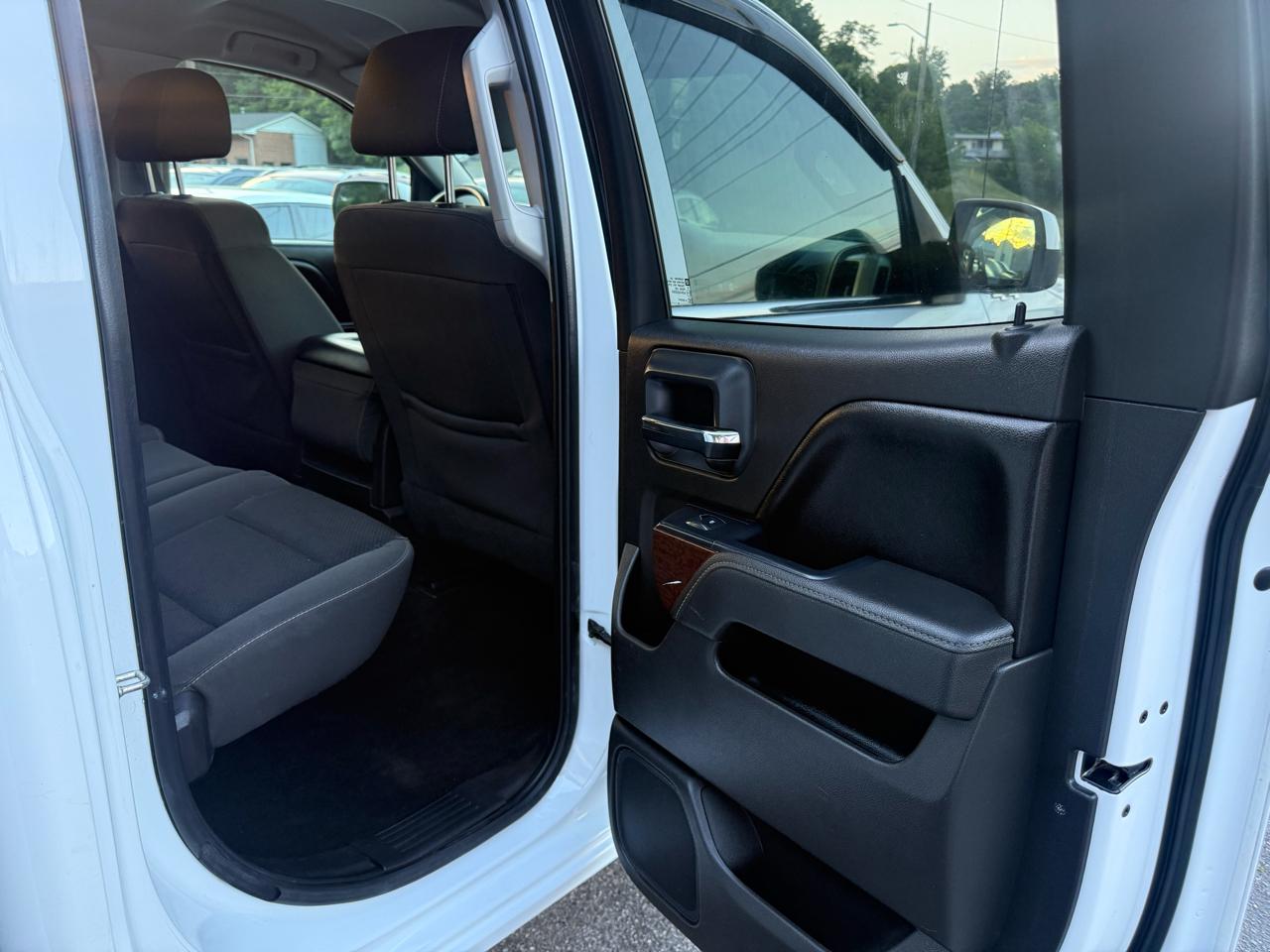 GMC Sierra 1500 4WD Double Cab 143.5" SLE 2016
