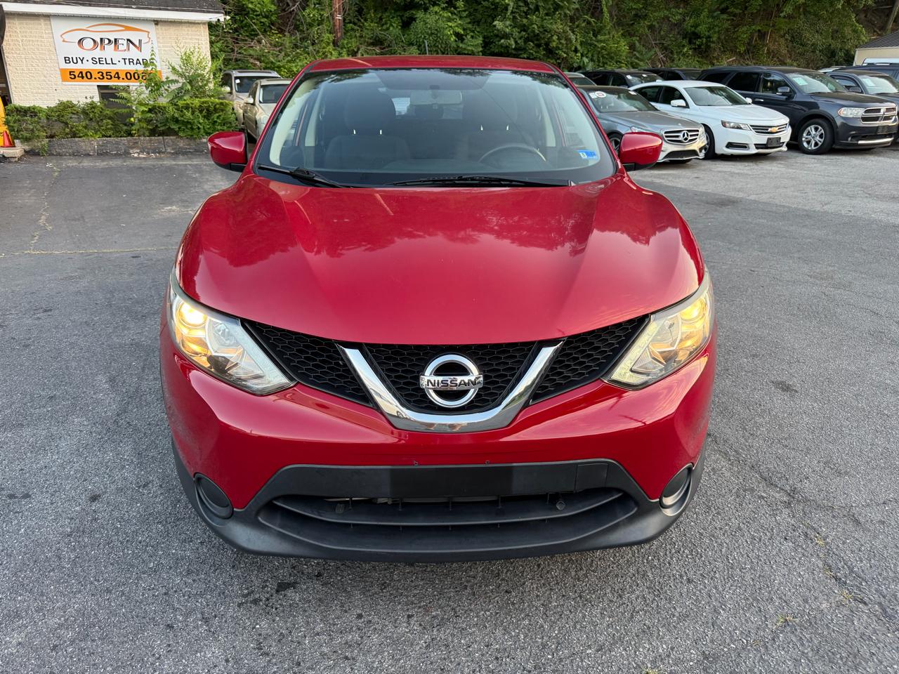 Nissan Rogue Sport FWD S 2018