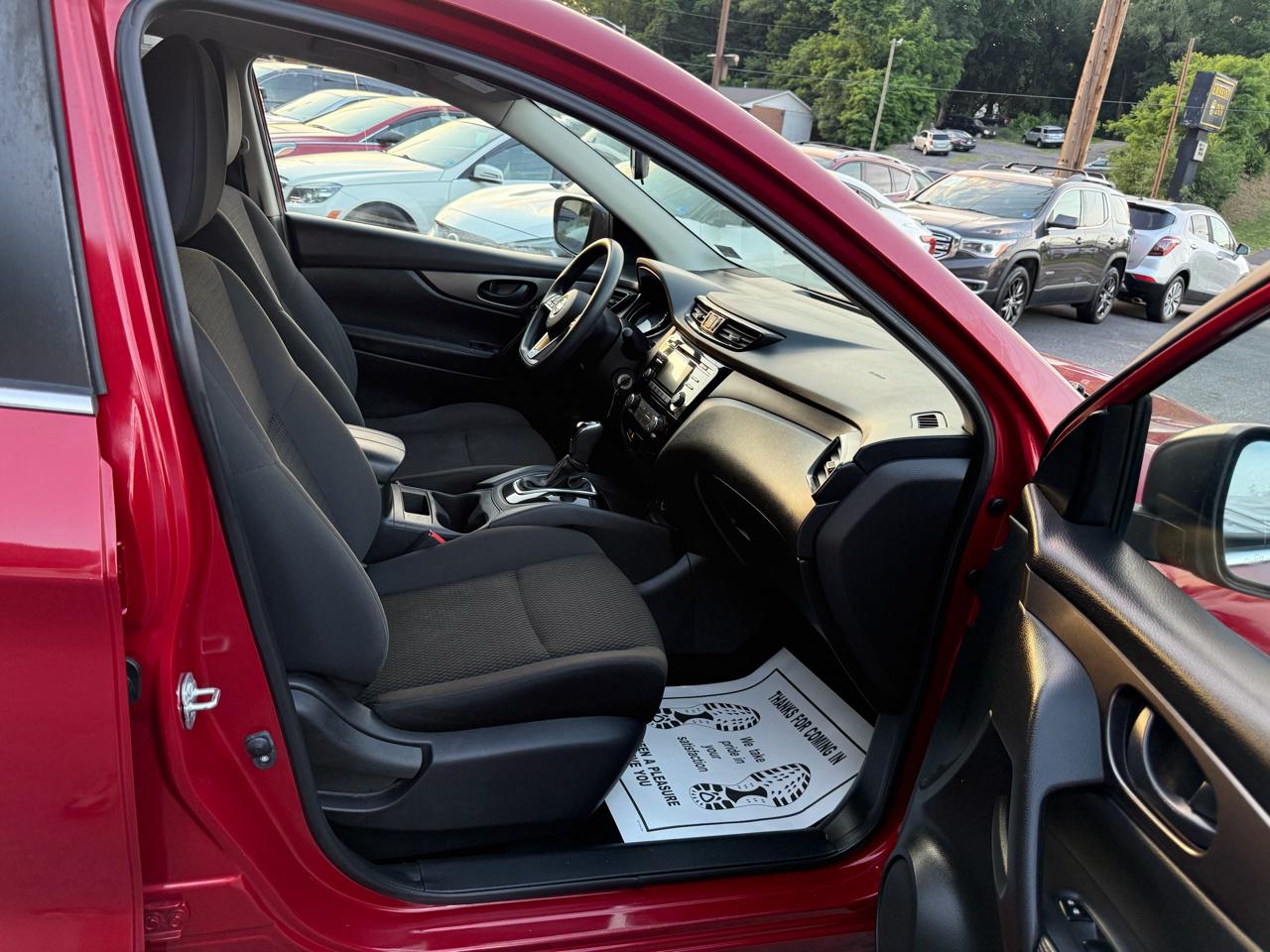 Nissan Rogue Sport FWD S 2018