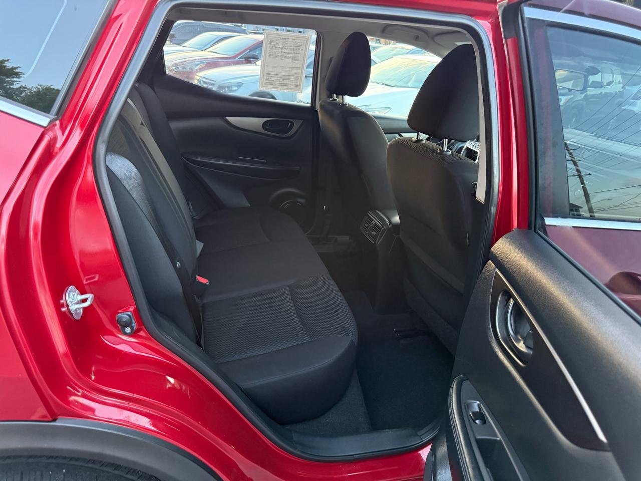 Nissan Rogue Sport FWD S 2018