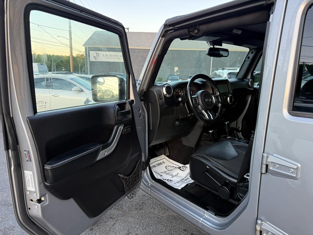 Jeep Wrangler Unlimited 4WD 4dr Freedom Edition *Ltd Avail* 2015