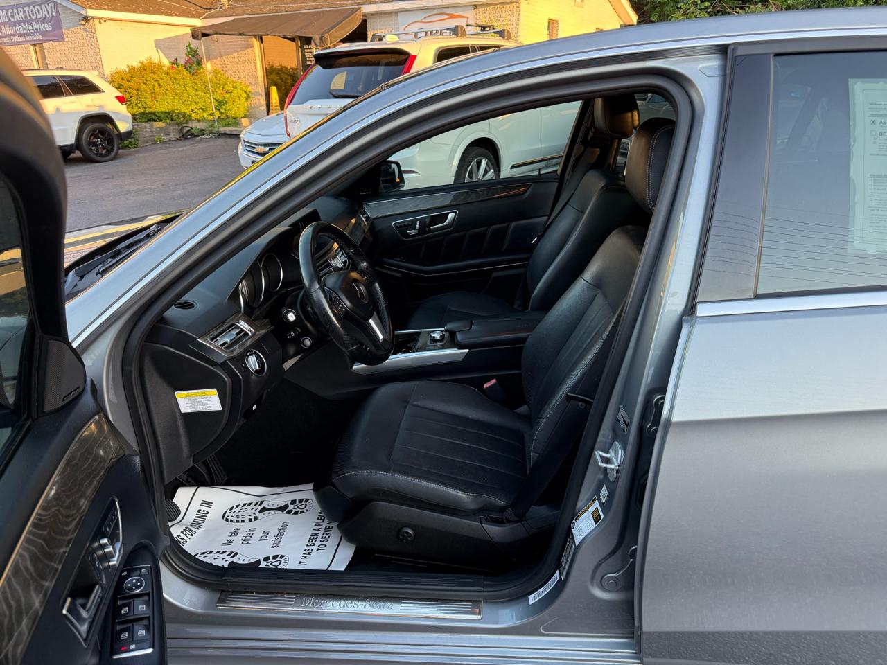 Mercedes-Benz E-Class 4dr Sdn E 350 Sport 4MATIC 2014