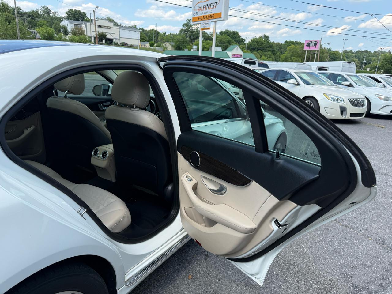 Mercedes-Benz C-Class 4dr Sdn C 300 4MATIC 2016