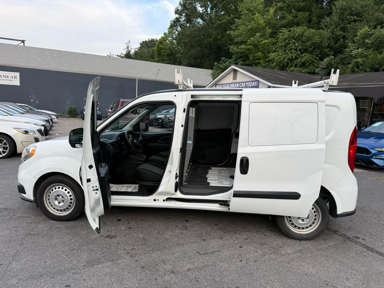 RAM ProMaster City Cargo Van Tradesman Van 2022