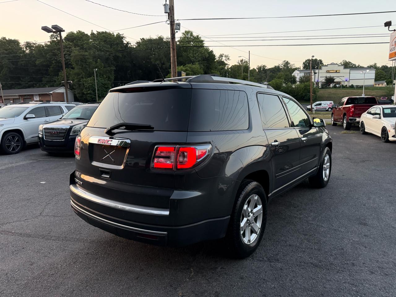 GMC Acadia FWD 4dr SLE2 2014