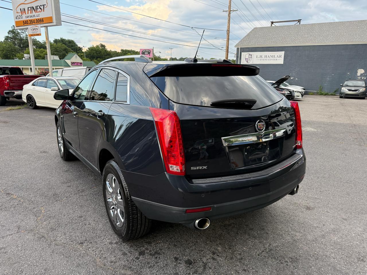 Cadillac SRX FWD 4dr Luxury Collection 2016