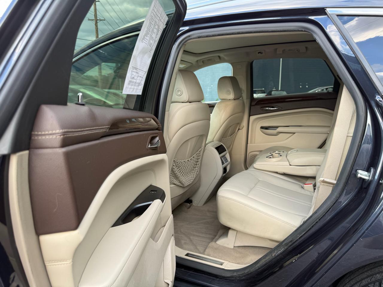 Cadillac SRX FWD 4dr Luxury Collection 2016
