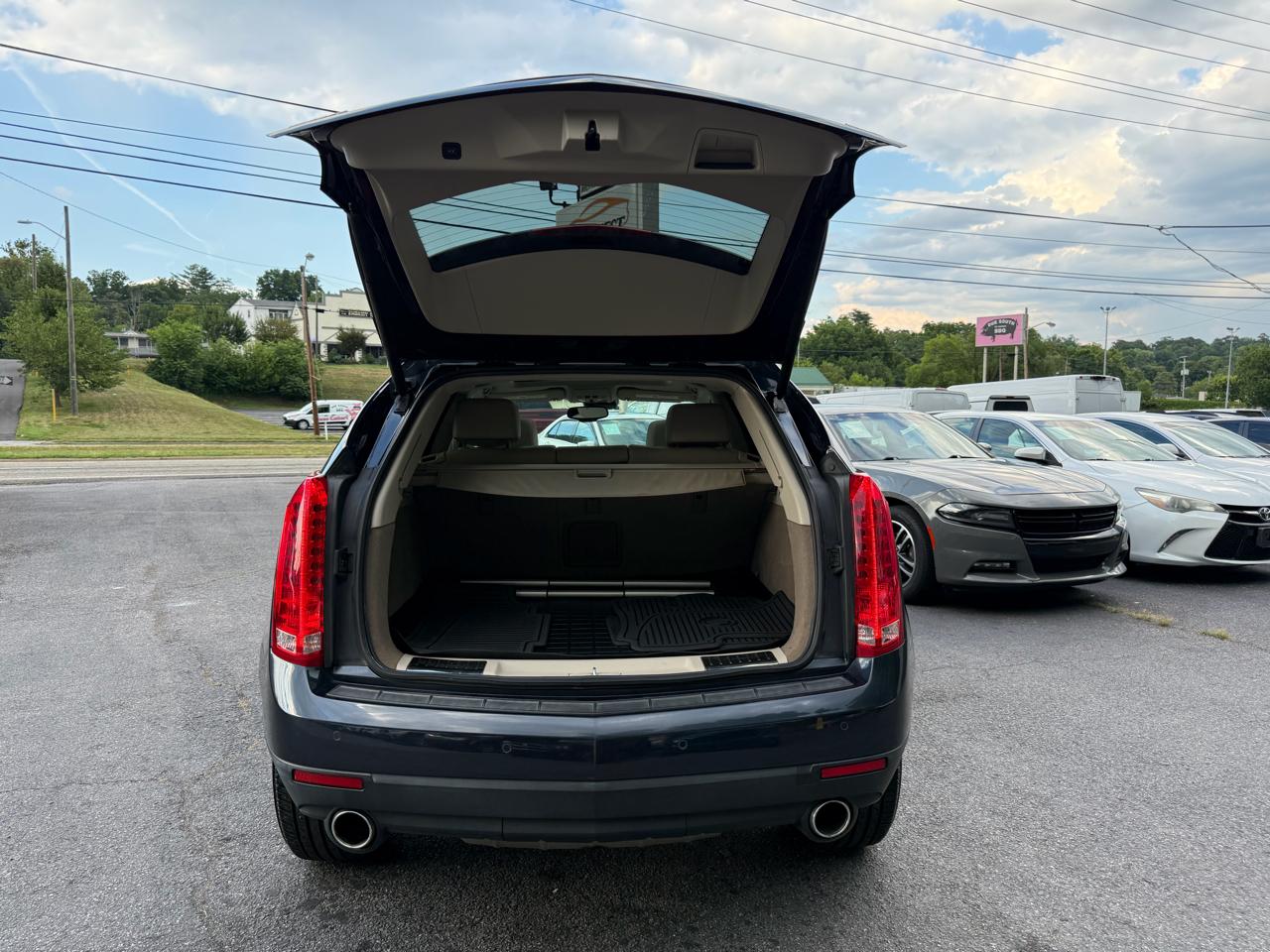 Cadillac SRX FWD 4dr Luxury Collection 2016