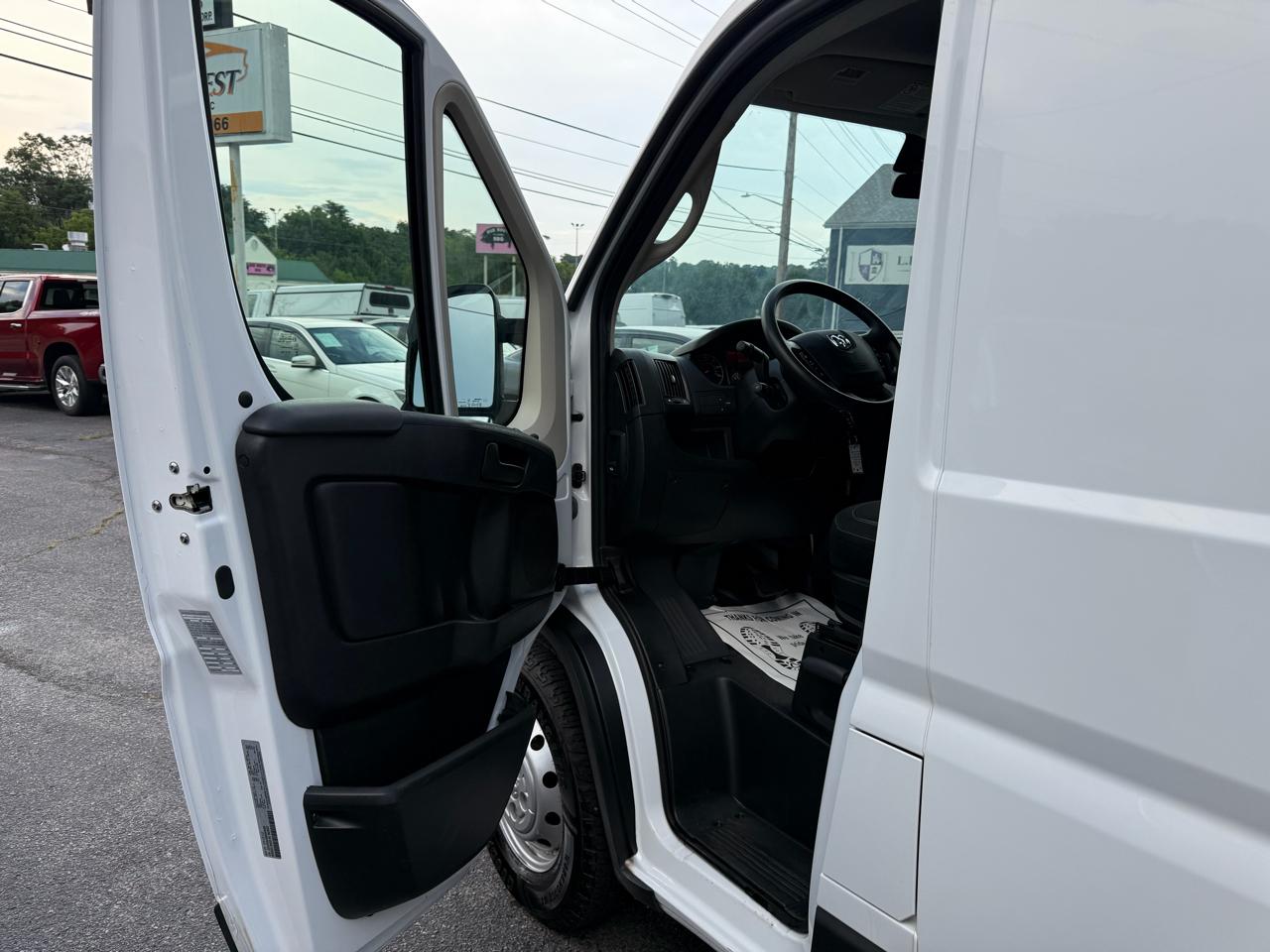 RAM ProMaster Cargo Van 1500 Low Roof 136" WB 2021