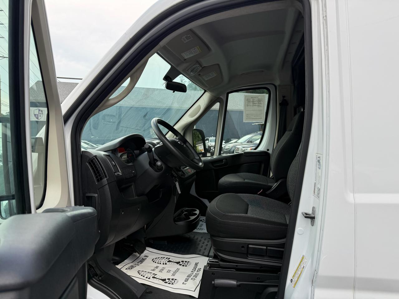 RAM ProMaster Cargo Van 1500 Low Roof 136" WB 2021